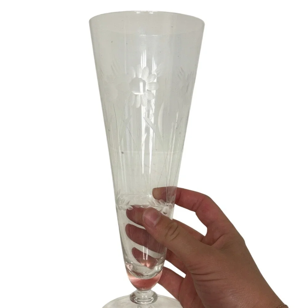 Unbranded elegant footed